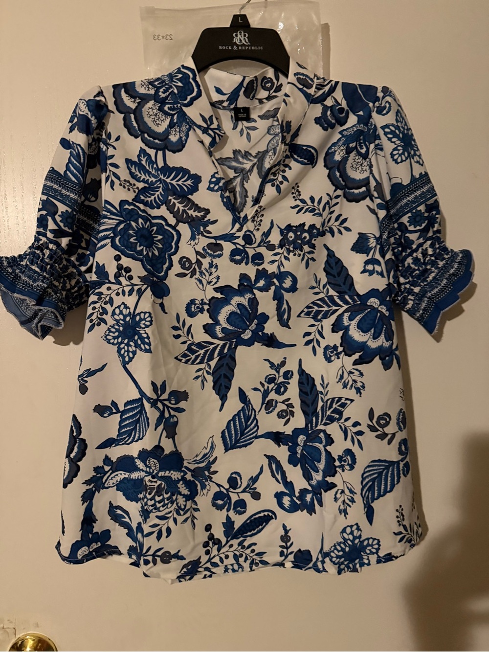 Rock & Republic White Top with Blue Floral Print